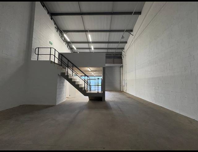211M² MINI FACTORY FOR SALE IN NORTH POINT